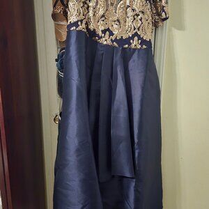 Beautiful dress for mother of the groom or any occasion.